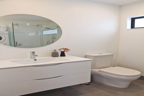 Photo of property in 11 Marendellas Drive, Bucklands Beach, Auckland, 2014