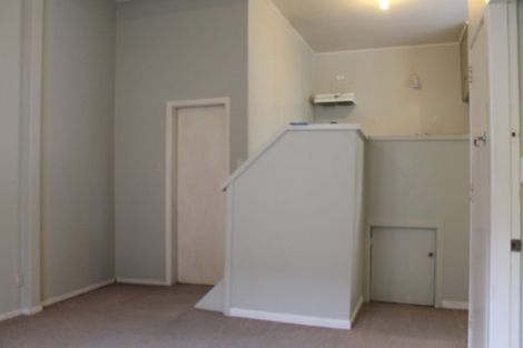 Photo of property in 120 Tinakori Road, Thorndon, Wellington, 6011