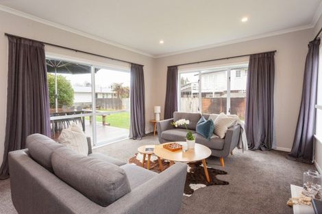 Photo of property in 49 Burwood Road, Matamata, 3400