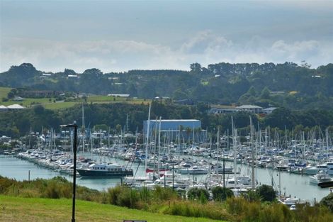 Photo of property in 19 Resolution Drive, Gulf Harbour, Whangaparaoa, 0930