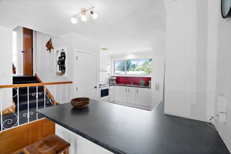 Photo of property in 42 Burnett Street, Oxford, 7430