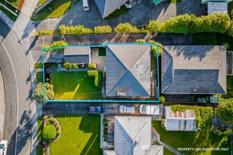 Photo of property in 2/32 Kereru Street, Henderson, Auckland, 0612