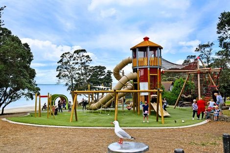 Photo of property in 3/240 Hurstmere Road, Takapuna, Auckland, 0622