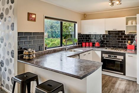 Photo of property in 16 Doncaster Terrace, Ascot Park, Porirua, 5024