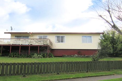 Photo of property in 18 Heatherlea Heights, Feilding, 4702