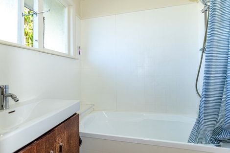 Photo of property in 5 Mckenzie Street, Geraldine, 7930