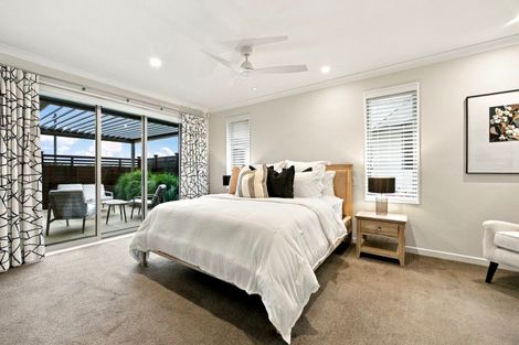 Photo of property in 32 Grace James Road, Pukekohe, 2120