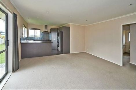 Photo of property in 157 Pacific Drive, Fitzherbert, Palmerston North, 4410