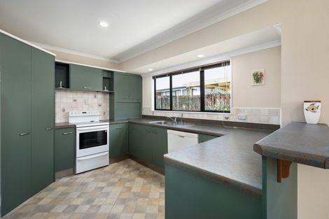 Photo of property in 6 Papaunahi Road, Bowentown, Waihi Beach, 3177