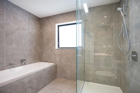 Photo of property in 24 Paparahi Place, Wainui, Silverdale, 0992