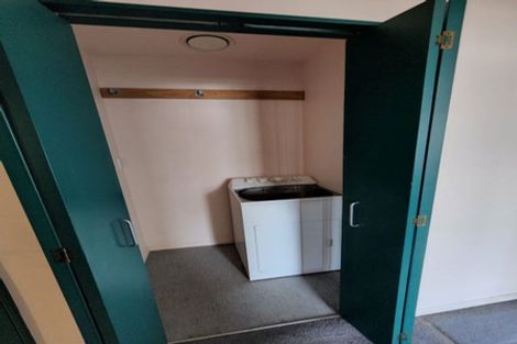 Photo of property in Grandstand Apartments, 9/80 Kent Terrace, Mount Victoria, Wellington, 6011