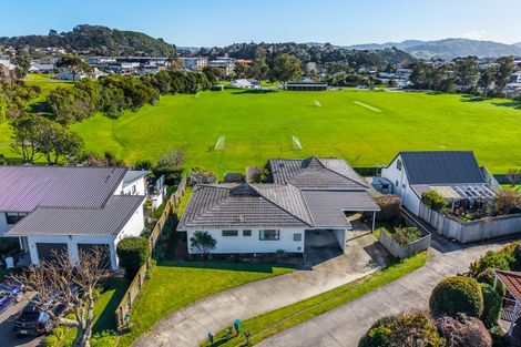 Photo of property in 11a Latitude Close, Whitby, Porirua, 5024