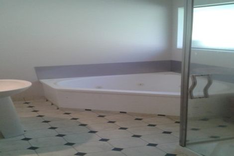 Photo of property in 35 Jackson Street, Island Bay, Wellington, 6023