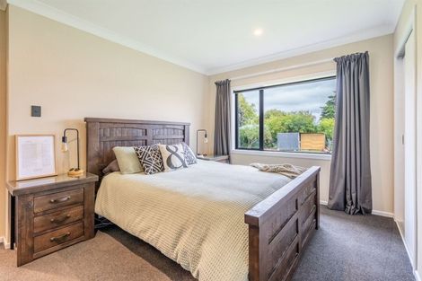 Photo of property in 49 Brown Street, Strathern, Invercargill, 9812