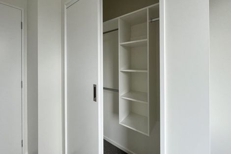 Photo of property in 4 Hoopers Road, Glen Eden, Auckland, 0602