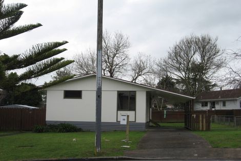 Photo of property in 15 Sheralee Place, Red Hill, Papakura, 2110