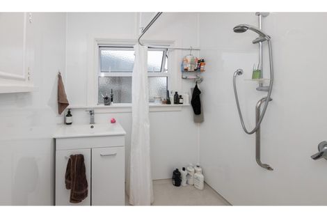 Photo of property in 127 Marlow Road, Aranui, Christchurch, 8061