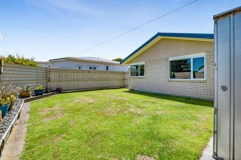 Photo of property in 9b Disraeli Street, Hawera, 4610