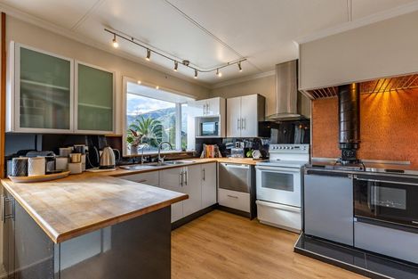 Photo of property in 51 Torlesse Street, Enner Glynn, Nelson, 7011