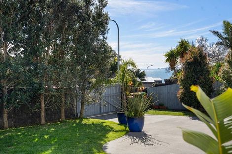 Photo of property in 15 Sea View Terrace, Cockle Bay, Auckland, 2014