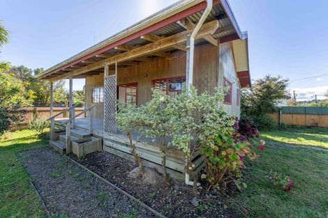 Photo of property in 35 Old Coach Road South, Otaki Beach, Otaki, 5512