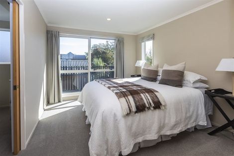 Photo of property in 1/53 Memorial Avenue, Ilam, Christchurch, 8053