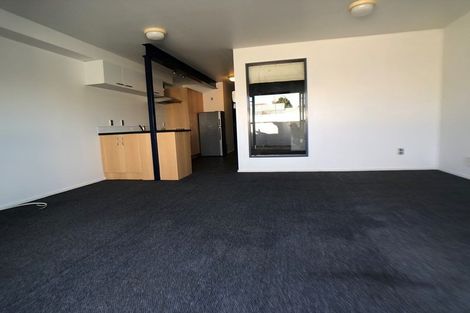 Photo of property in 5/2 Atarangi Road, Greenlane, Auckland, 1051