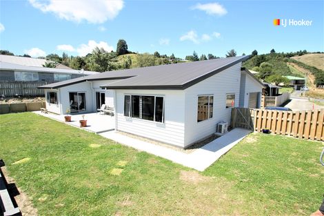 Photo of property in 19 Paterson Road, Mosgiel, 9092