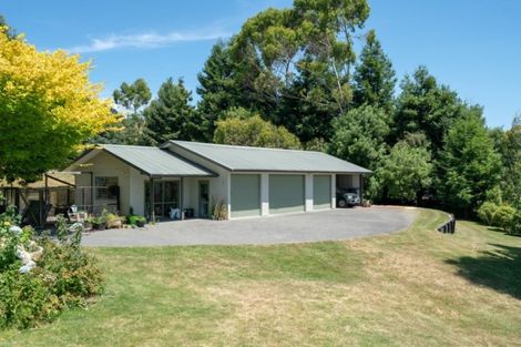 Photo of property in 22 Blue Ridge Drive, Acacia Bay, Taupo, 3385