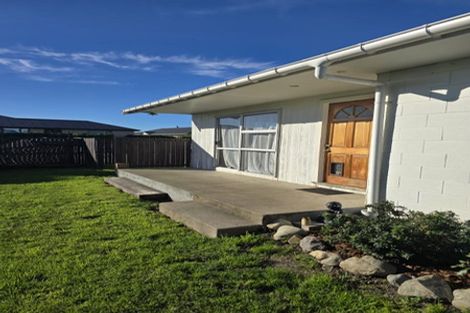 Photo of property in 20 Amberley Beach Road, Amberley, 7410