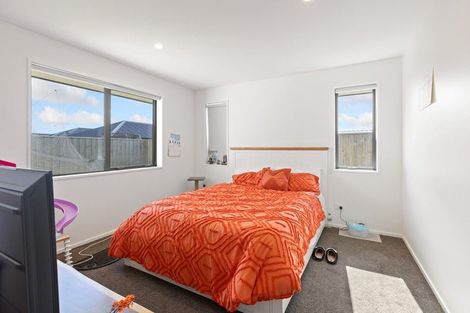 Photo of property in 25 Grimwood Street, Woodend, 7610