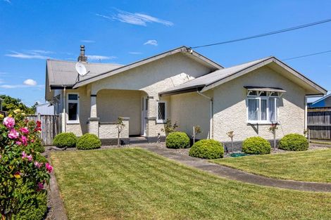 Photo of property in 75 Gonville Avenue, Gonville, Whanganui, 4501