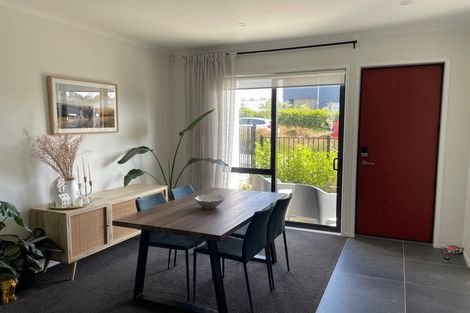 Photo of property in 18 Timu Road, Long Bay, Auckland, 0630