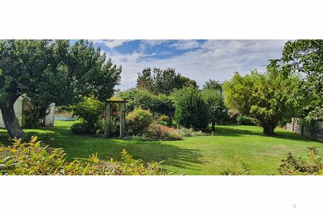 Photo of property in 15 Rugby Street, Waimate, 7924