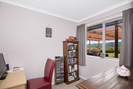 Photo of property in 6 Money More Place, Wakefield, 7095