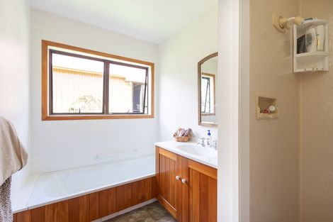 Photo of property in 1110 Whangaripo Valley Road, Whangaripo, Wellsford, 0972