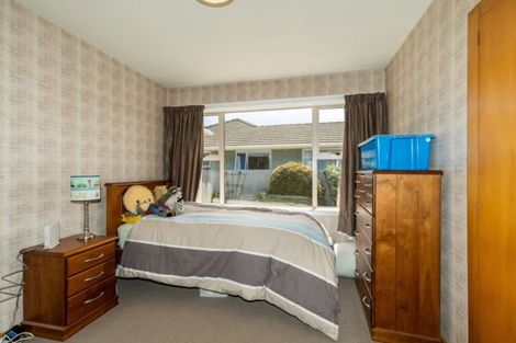 Photo of property in 33 Boston Avenue, Hornby, Christchurch, 8042