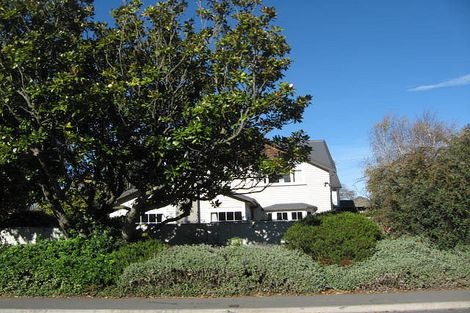 Photo of property in 58 Jeffreys Road, Fendalton, Christchurch, 8052