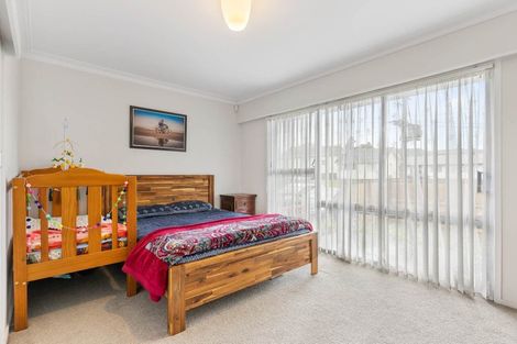 Photo of property in 1b Bowater Place, Manurewa, Auckland, 2102