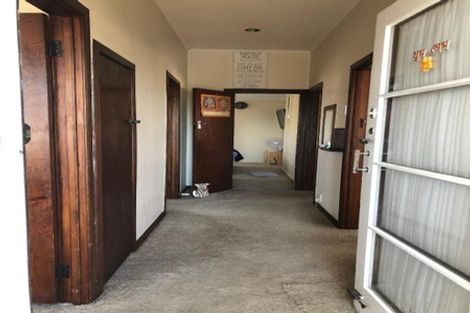 Photo of property in 425 Mount Albert Road, Mount Roskill, Auckland, 1041