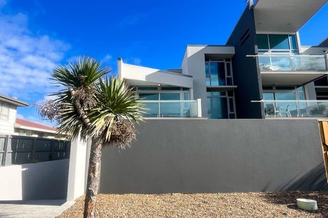 Photo of property in 8/272 Marine Parade, New Brighton, Christchurch, 8061