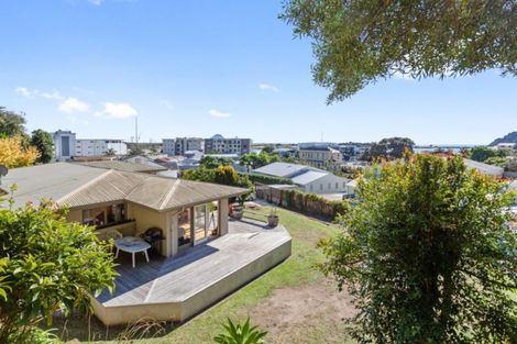 Photo of property in 9 Clifton Road, Whakatane, 3120