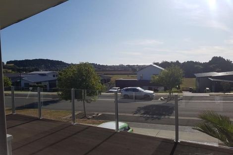 Photo of property in 64 Anselmi Ridge Road, Pukekohe, 2120