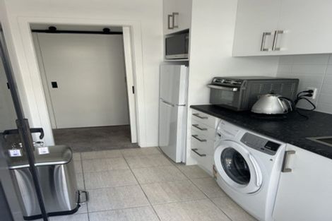 Photo of property in 35 Langana Avenue, Browns Bay, Auckland, 0630