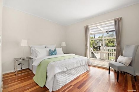 Photo of property in 12 Killarney Avenue, Torbay, Auckland, 0630