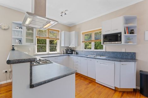 Photo of property in 14 Cecil Road, Tawa, Wellington, 5028