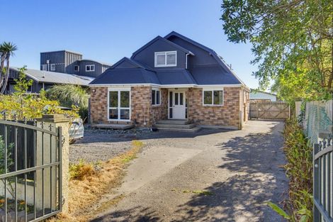 Photo of property in 11 Rodney Avenue, Te Horo Beach, Otaki, 5581