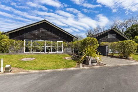 Photo of property in 83 Parawera Drive, Acacia Bay, Taupo, 3330