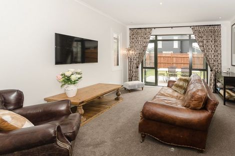 Photo of property in 24 Trecarne Street, Karaka, Papakura, 2113