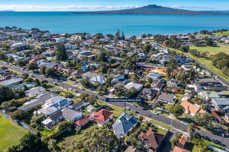 Photo of property in 24 Niccol Avenue, Narrow Neck, Auckland, 0624